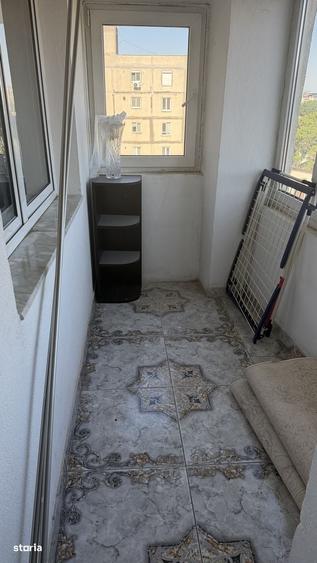 Apartament cu 4 camere în Calea Călărașilor