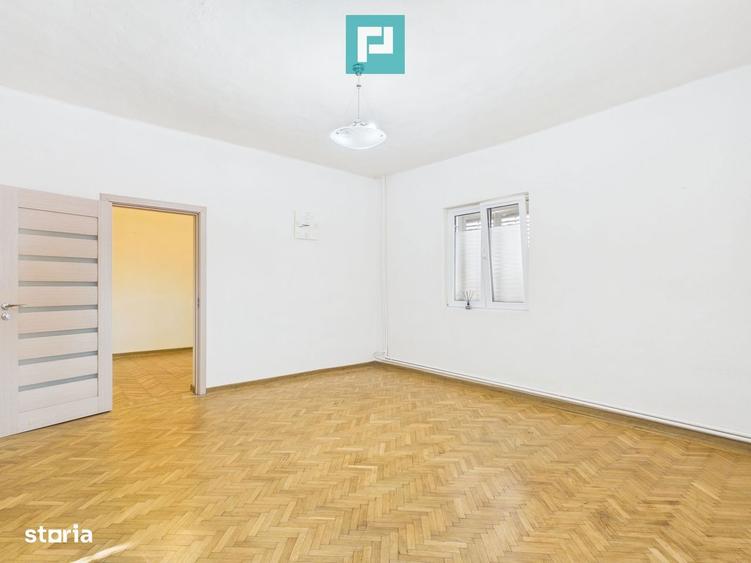 Spațiu comercial, de 74 mp, în Complex Studențesc