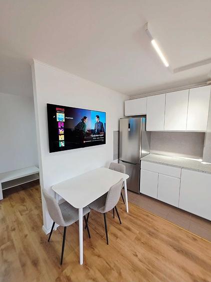 Apartament cu 2 camere semidecomandat în Pipera