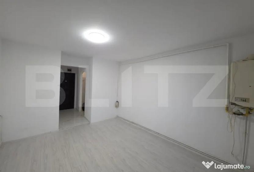Garsoniera complet renovata 22 mp utili, etaj intermed - 3