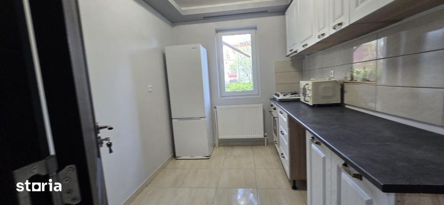 Apartament cu 2 camere semidecomandat în Micro 9