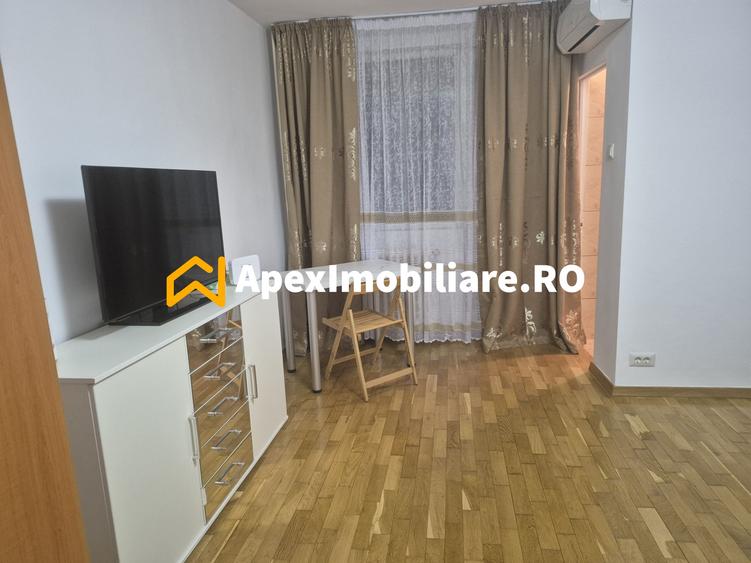 Garsonieră decomandată, mobilată în Vitan
