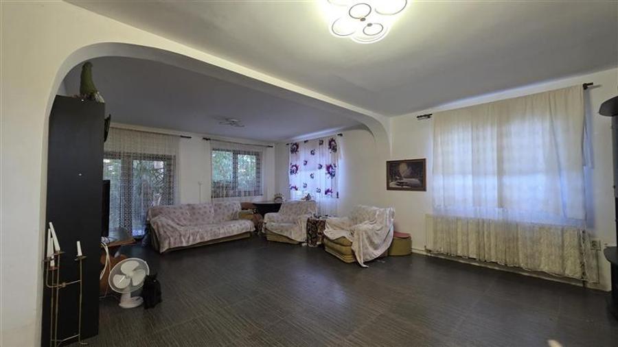 Casa P+M, garaj, beci, teren 494 mp - Ethos - 1