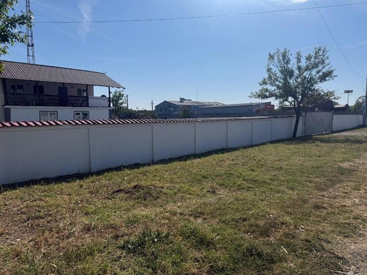 Teren Construcții intravilan de 5018 mp, în Ghimpați