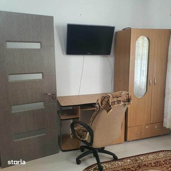 Apartament cu 2 camere semidecomandat în Micro 14