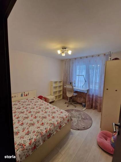 Apartament cu 4 camere, mobilat în Colentina