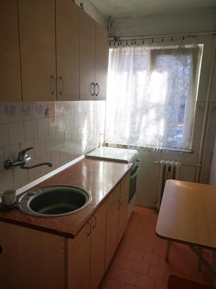 Apartament cu 2 camere nedecomandat în Central