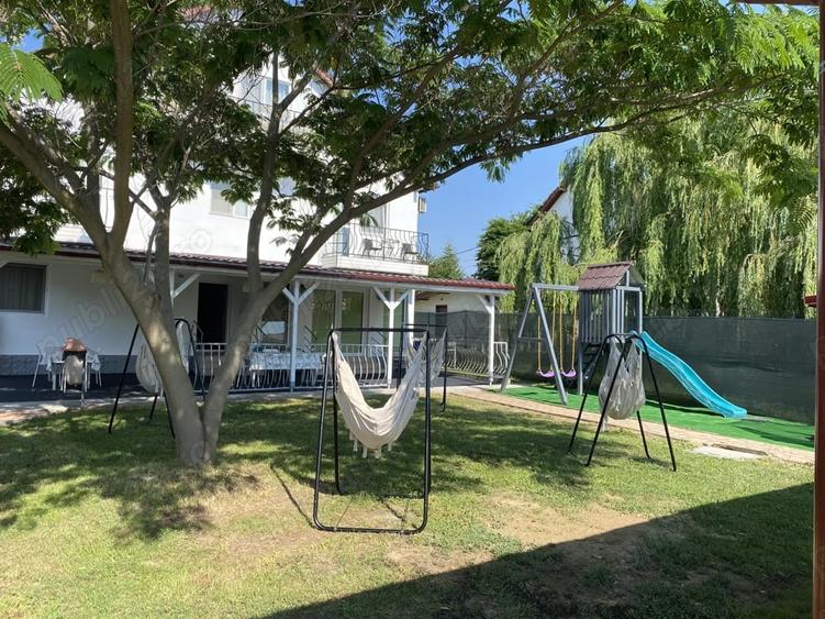 Casă cu 6 camere cu Teren 1000 Mp în Nord
