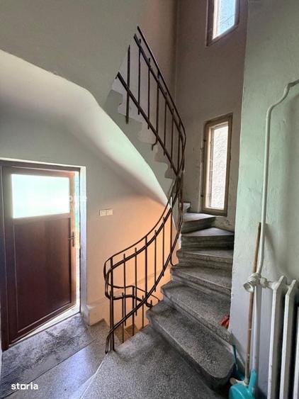Casă cu 4 camere în Vatra Luminoasă