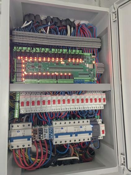 Casă cu 4 camere cu Teren 406 Mp în Ulmi