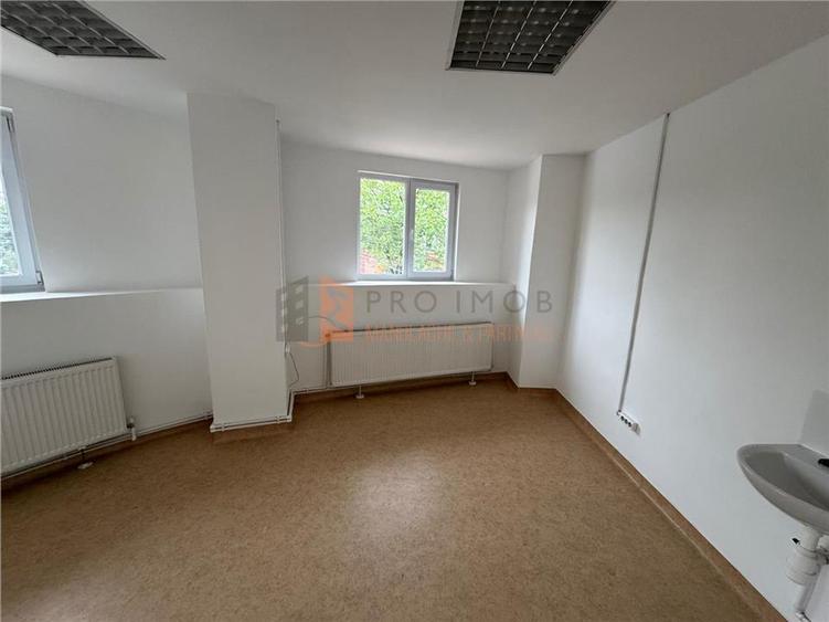 Spațiu comercial, de 222 mp, în 1 Decembrie