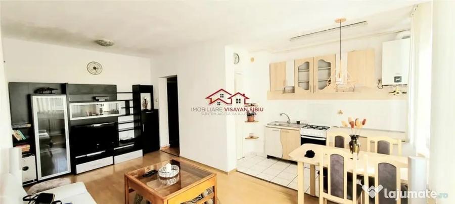 Apartament cu 2 camere decomandat în Ștrand