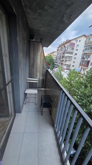 Apartament cu 2 camere semidecomandat, mobilat în Militari