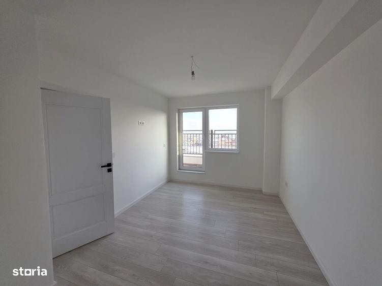 Apartament cu 3 camere decomandat în Albești