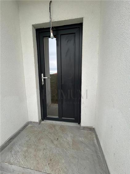 Duplex cu 3 camere cu Teren 350 Mp în Șag
