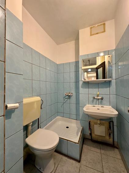 Apartament cu 4 camere decomandat în Apărătorii Patriei