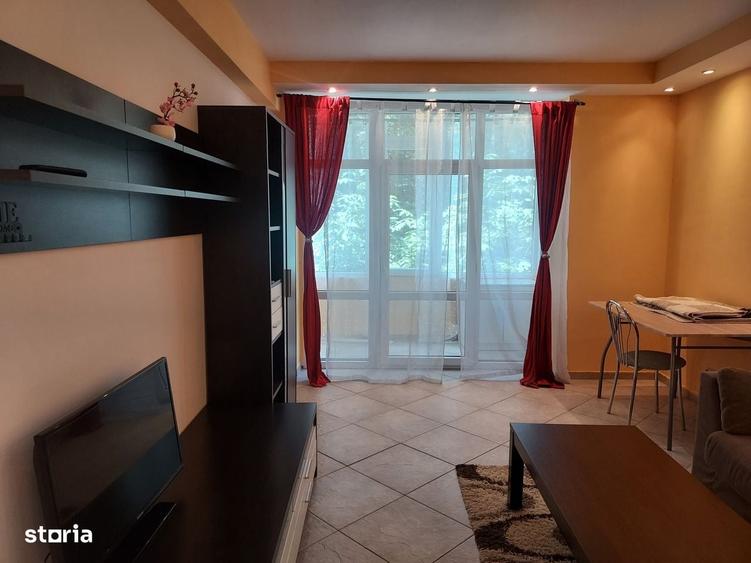 Apartament cu 2 camere decomandat în Ultracentral