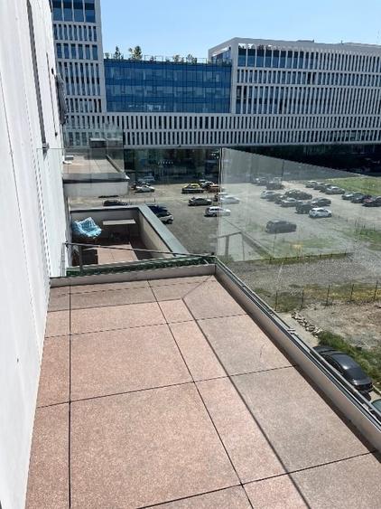 Apartament cu 3 camere decomandat, mobilat în Torontalului