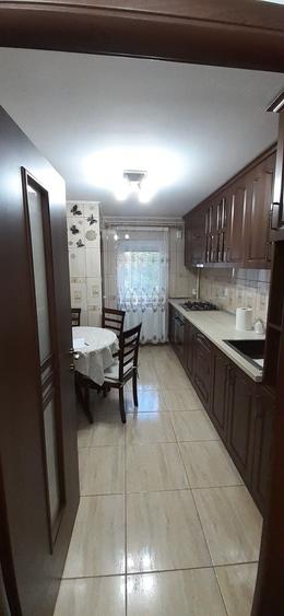 Apartament cu 3 camere decomandat în Tudor Vladimirescu