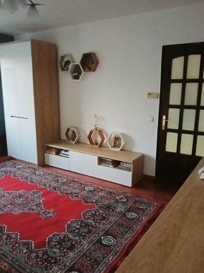 Apartament cu 3 camere în Ultracentral