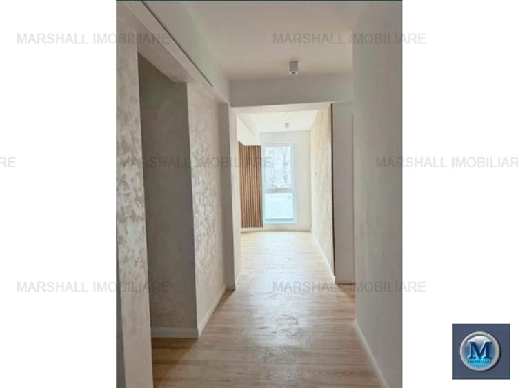 Apartament cu 3 camere decomandat în Enachiță Văcărescu