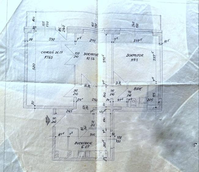 Apartament cu 3 camere decomandat în Drumul Taberei