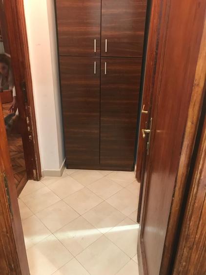 Apartament cu 4 camere circular în P-ța Unirii