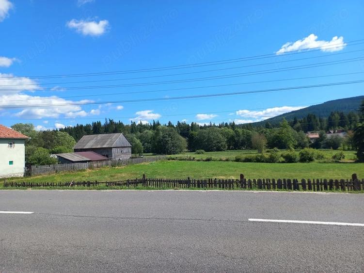 Teren de 1700 mp, în Izvoru Mureșului