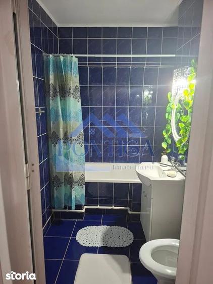 Apartament cu 2 camere decomandat în Casa de Cultură