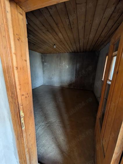 Casă cu 3 camere cu Teren 1187 Mp în Gârbovi