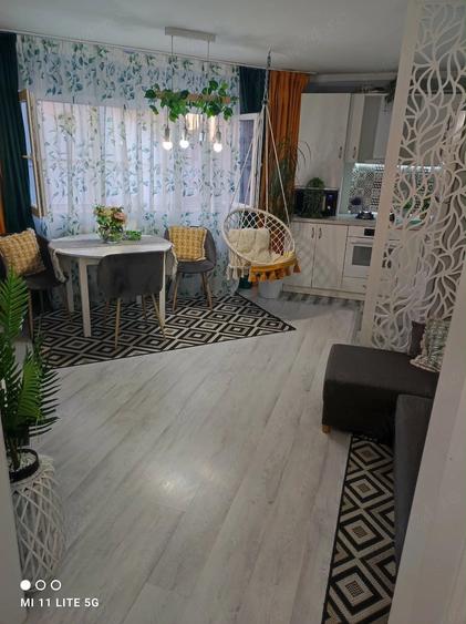 De vanzare apartament renovat ?i utilat complet,?i izolat pe exterior - 8