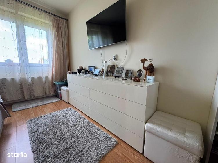 Casă cu 4 camere în Glina