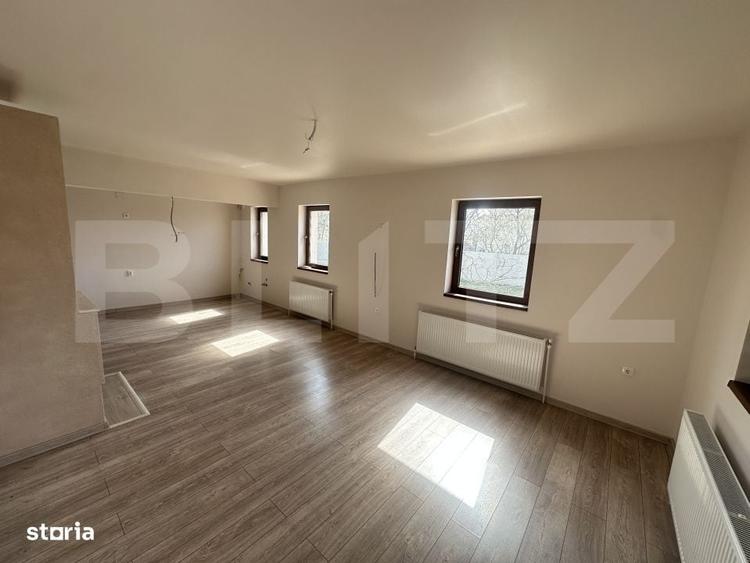 Casă cu 4 camere în Tâmpa