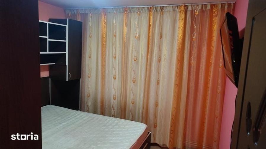 Apartament cu 2 camere semidecomandat în Mircea cel Bătrân