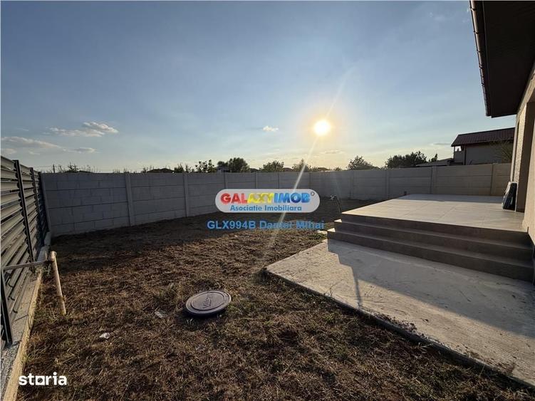 Casă cu 4 camere cu Teren 400 Mp în Domnești