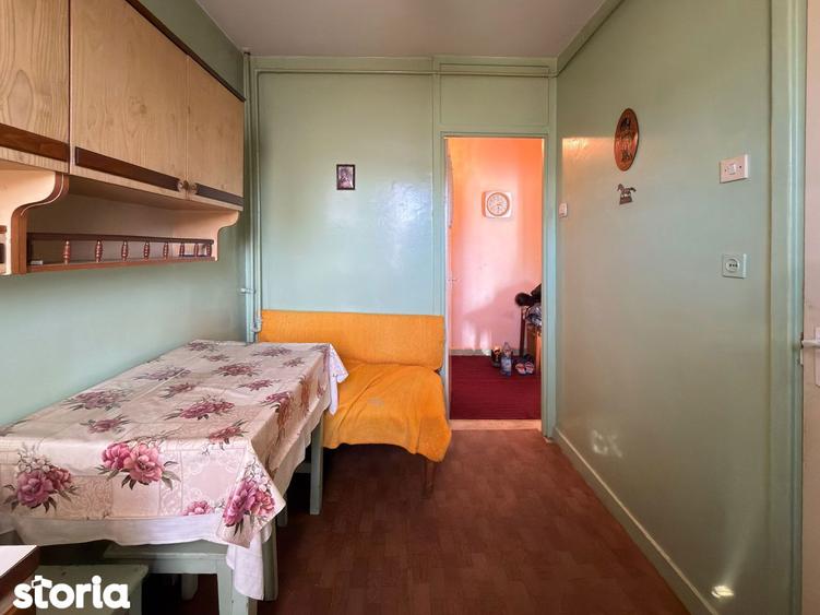 Apartament 2 camere, 48 mp, etaj 3/4, Corni?a langa ?coala 10 - 3