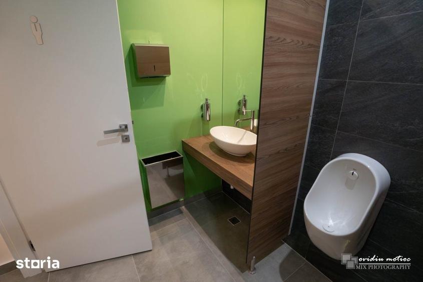 Spațiu comercial, de 300 mp, în Iris