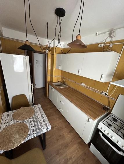 Apartament cu 2 camere circular, mobilat în Lujerului
