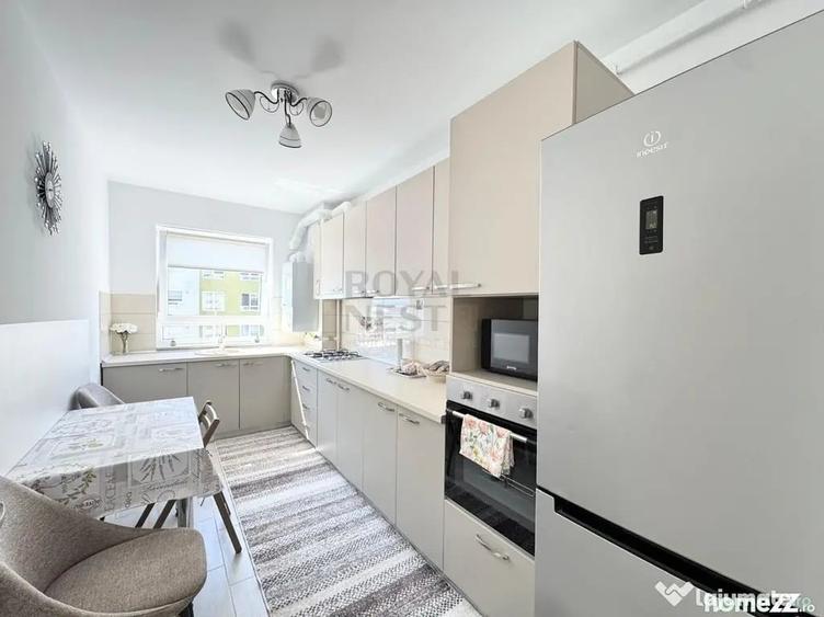 Apartament cu 2 camere decomandat în Avantgarden