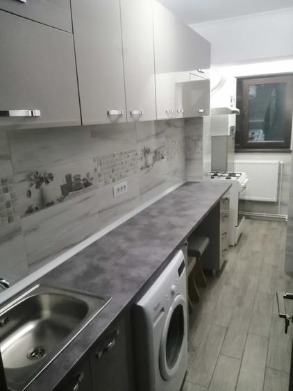 Garsonieră decomandată în Central