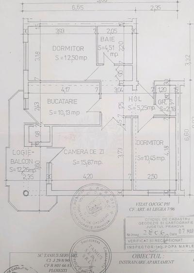 Apartament cu 3 camere decomandat, mobilat în Republicii