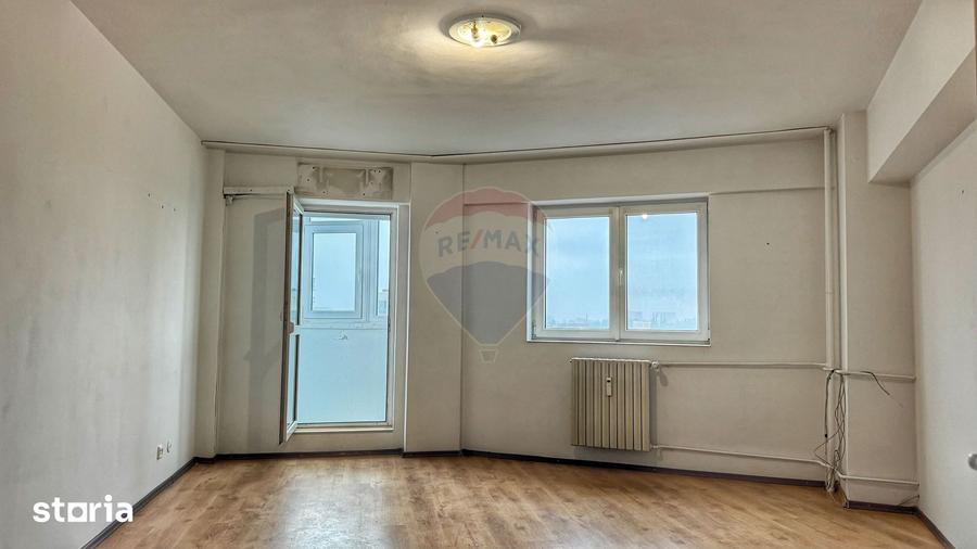 Apartament cu 4 camere decomandat în 13 Septembrie
