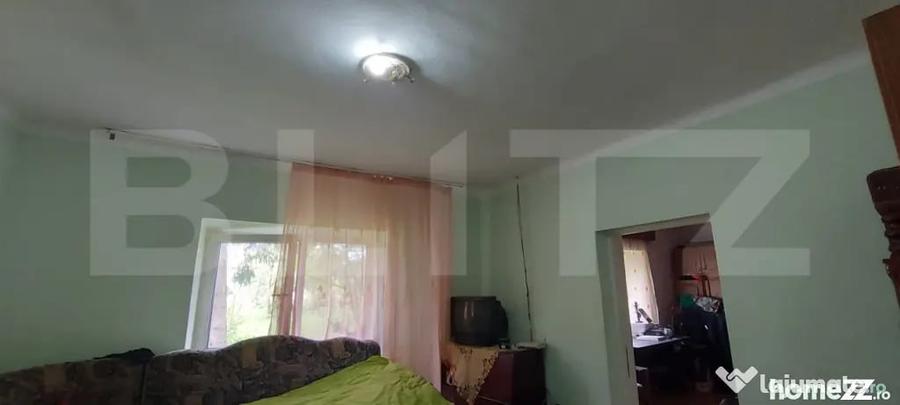 Casă cu 3 camere cu Teren 150 Mp în Central