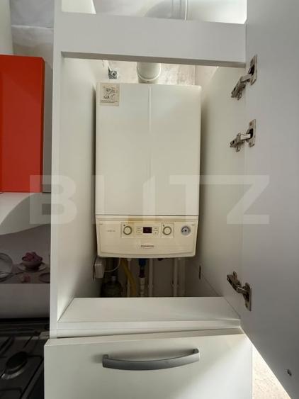 Apartament cu 2 camere decomandat, mobilat în Micro 13