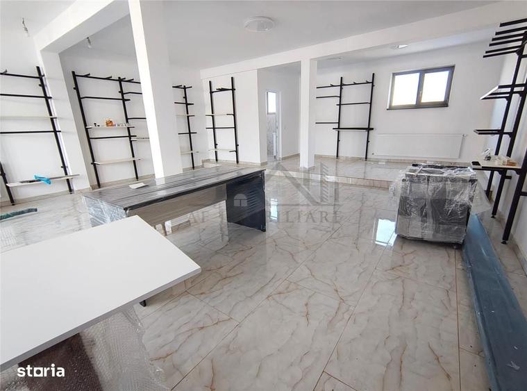 Spațiu comercial, de 240 mp, în Todirel