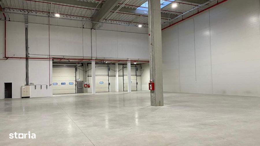 Spațiu comercial, de 1,700 mp, în Florești