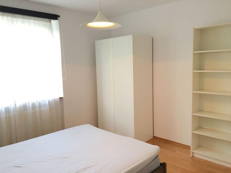 Apartament cu 3 camere, mobilat în Tineretului