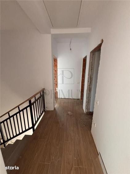 Casă cu 5 camere cu Teren 365 Mp în Central