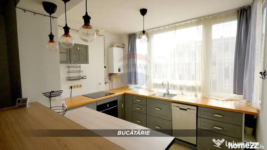Apartament cu 3 camere decomandat în Central