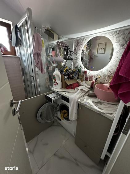 Casă cu 4 camere cu Teren 500 Mp în Cristian